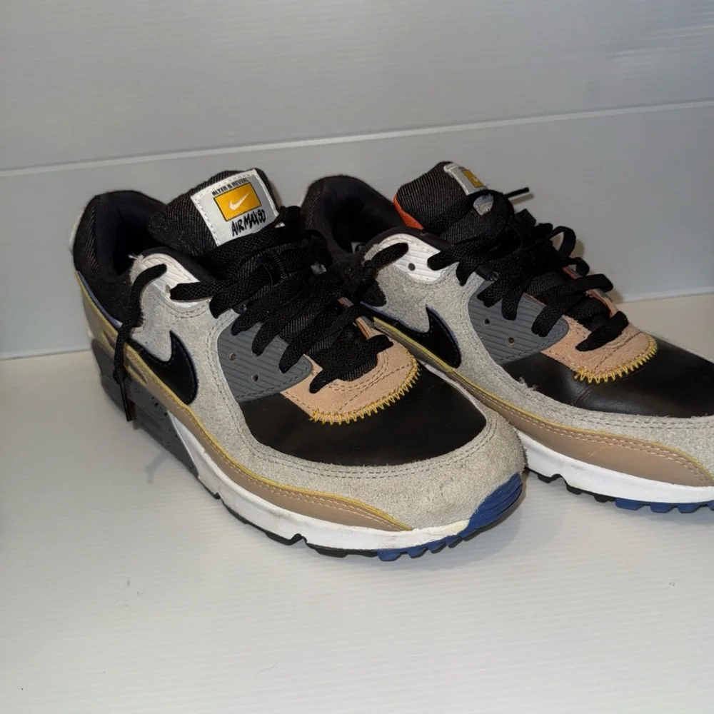 Nike Air Max 90 SE Fog Hemp Smoke Mens US Size10.5 UK9.5 EUR44 DO6108 001 - Picture 4 of 5